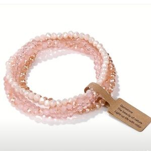 Four Peace Bohemian-Style Women's Elastic Bracelets with Pearlescent Glass Beads